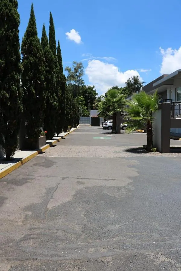 Cypres Hotel & Suites Zapopan