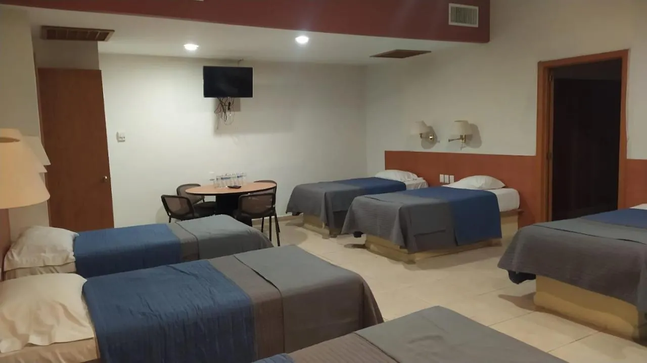 Cypres Hotel & Suites Zapopan