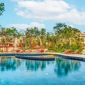 nature-luxury-selva-norte.tulum-hotels.net/